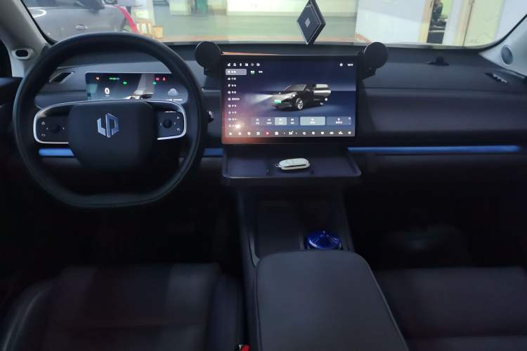 Used Leapmotor C10 2024 210 Comfort Edition Center Console