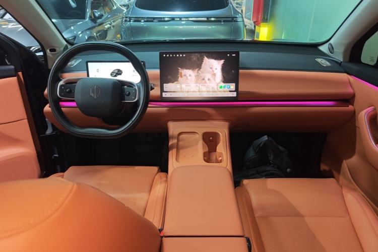 Used Leapmotor C10 2024 530 Smart Edition Center Console