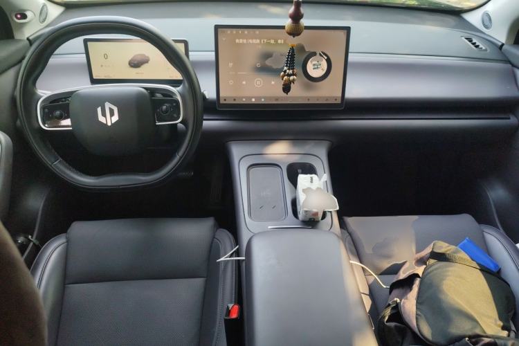 Used Leapmotor C10 2024 530 Smart Edition Center Console