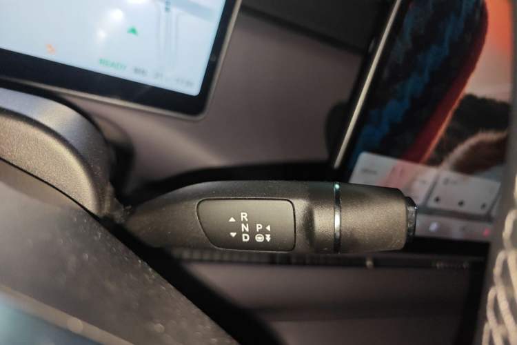 Used Leapmotor C10 2024 530 Smart Edition Gear Lever
