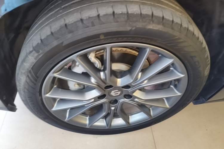 Used Leapmotor C10 2024 210 Smart Edition Left Front Wheel Hub