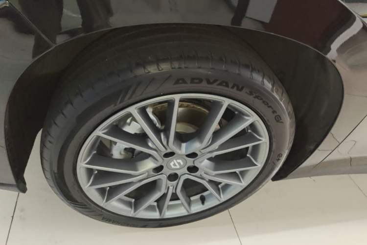 Used Leapmotor C10 2024 530 Smart Edition Left Front Wheel Hub