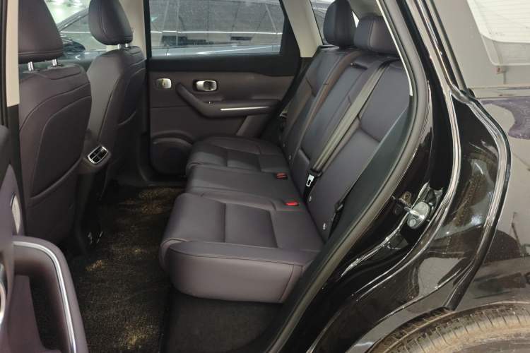 Used Leapmotor C10 2024 530 Comfort Edition Left Rear Seat