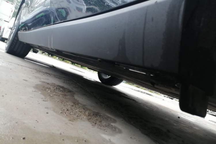 Used Leapmotor C10 2024 530 Comfort Edition Left Side Sill