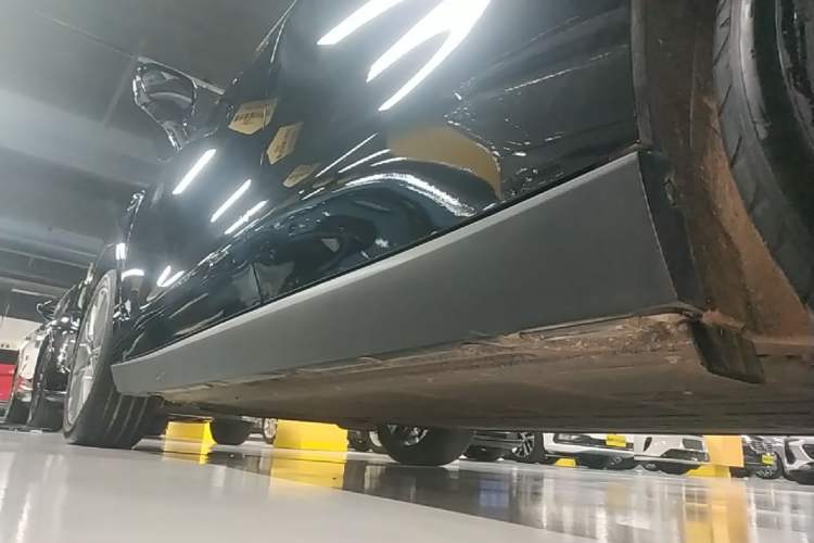 Used Leapmotor C10 2024 530 Smart Edition Left Side Sill