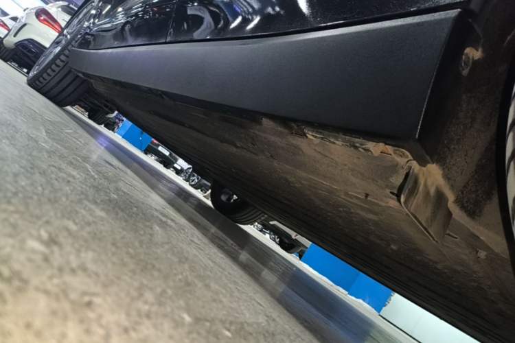Used Leapmotor C10 2024 530 Smart Edition Left Side Sill