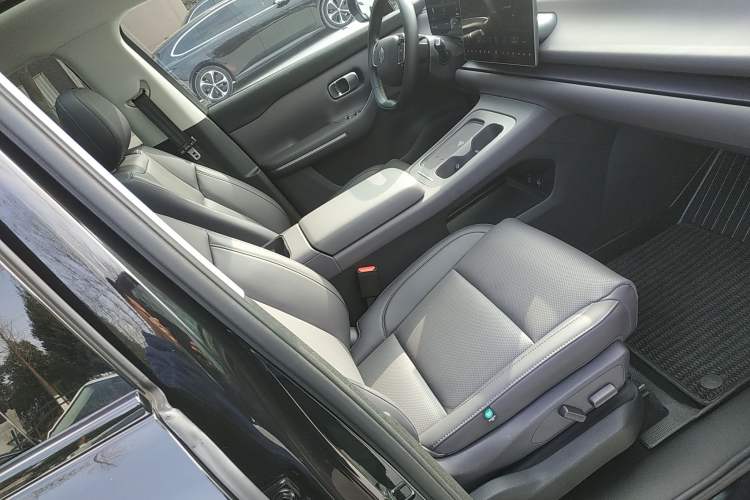 Used Leapmotor C10 2024 530 Smart Edition Right Front Seat