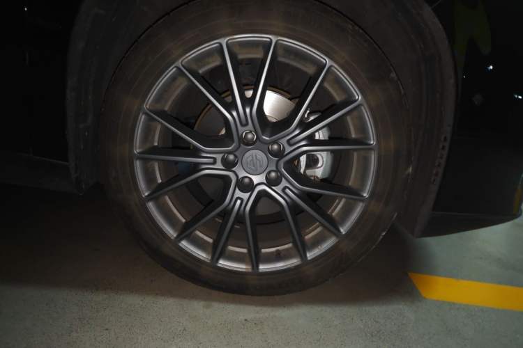 Used Leapmotor C10 2024 530 Smart Edition Right Front Wheel Hub