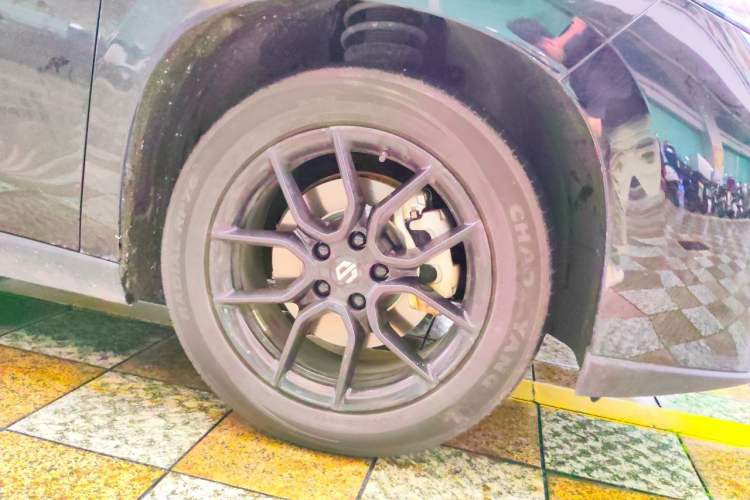 Used Leapmotor C10 2024 530 Comfort Edition Right Front Wheel Hub