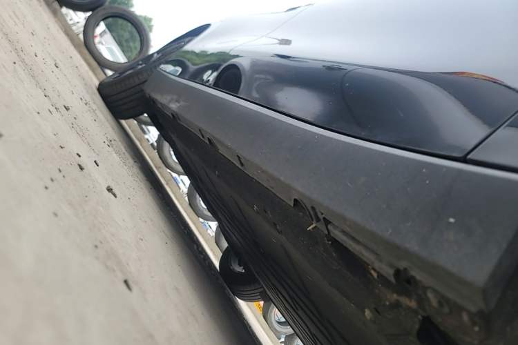 Used Leapmotor C10 2024 410 Comfort Edition Right Side Sill