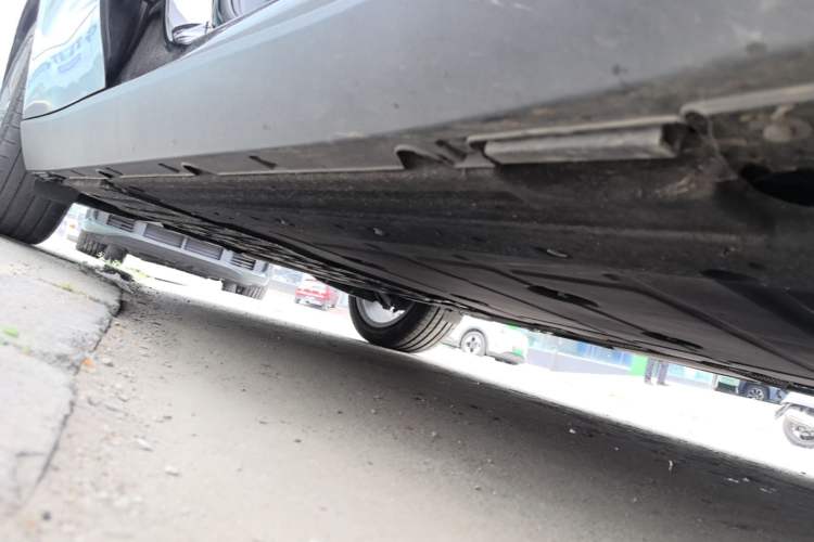 Used Leapmotor C10 2024 210 LiDAR Version Right Side Sill