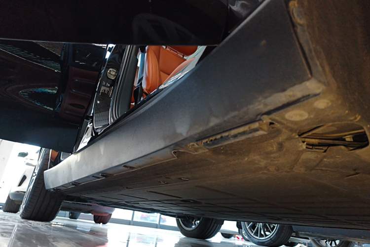 Used Leapmotor C10 2024 530 Smart Edition Right Side Sill