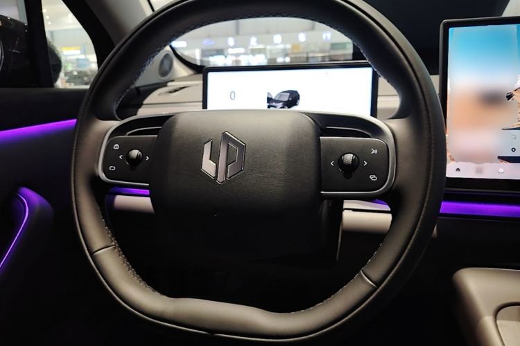 Used Leapmotor C10 2024 530 Smart Edition Steering Wheel