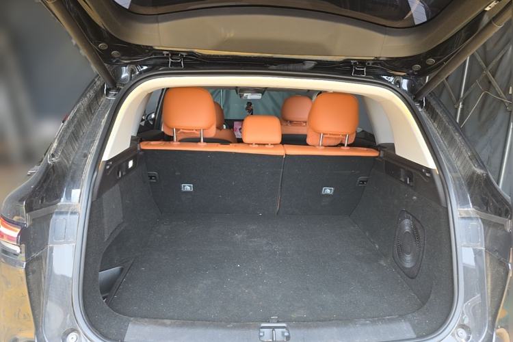 Used Leapmotor C10 2024 210 Smart Edition Trunk