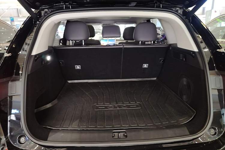 Used Leapmotor C10 2024 530 Smart Edition Trunk