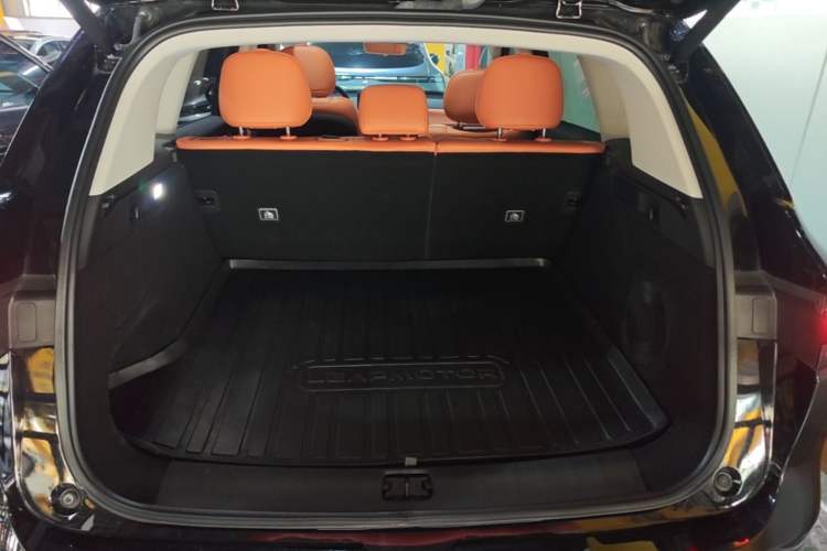 Used Leapmotor C10 2024 530 Smart Edition Trunk