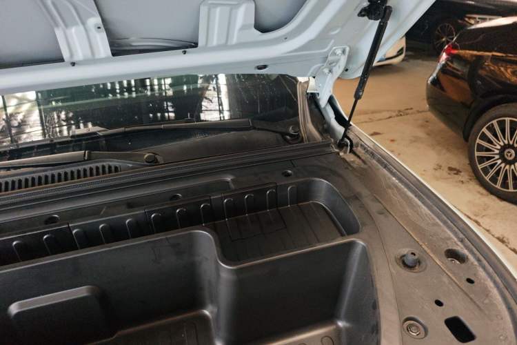 Used Leapmotor C10 2024 530 LiDAR Edition Engine Bay Left