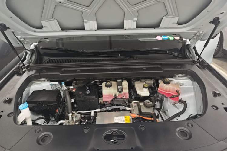 Used Leapmotor C10 2024 530 LiDAR Edition Engine Bay