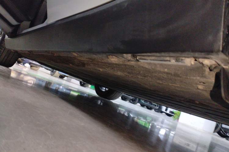 Used Leapmotor C10 2024 530 Comfort Edition Left Side Sill