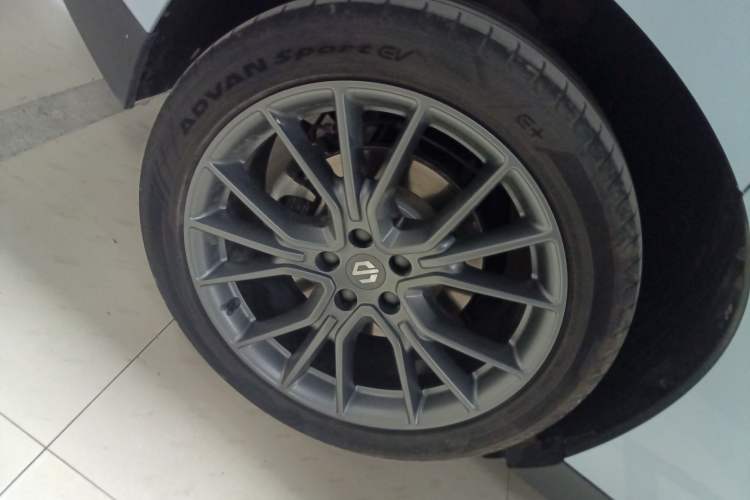 Used Leapmotor C10 2024 530 Comfort Edition Right Rear Wheel Hub