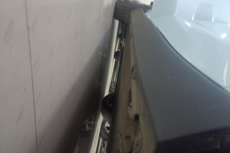 Used Leapmotor C10 2024 530 Comfort Edition Right Side Sill