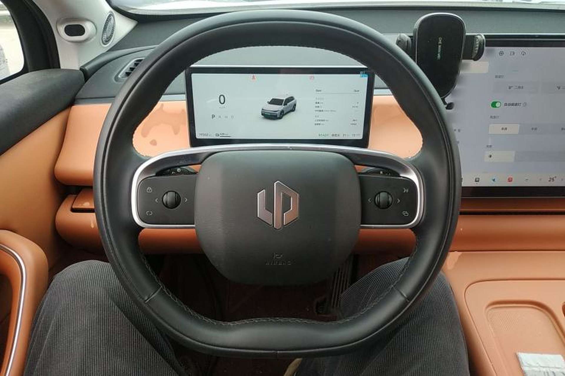 Used Leapmotor C10 2024 530 Comfort Edition Steering Wheel
