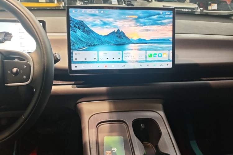 Used Leapmotor C10 2024 210 LiDAR Version Audio And AC Panel