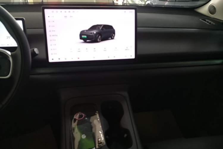 Used Leapmotor C10 2024 210 LiDAR Version Audio And AC Panel