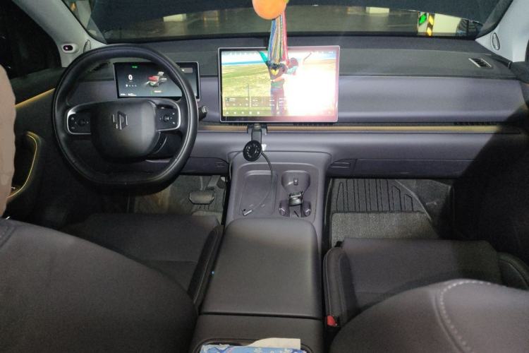 Used Leapmotor C10 2024 530 Smart Edition Center Console