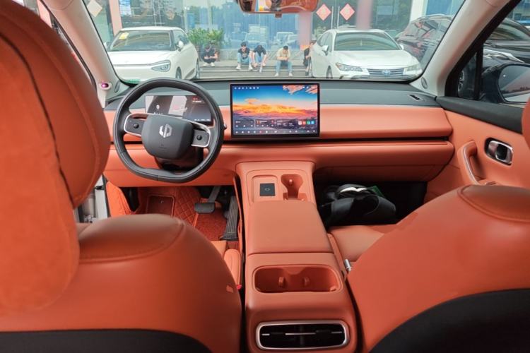 Used Leapmotor C10 2024 210 Smart Edition Center Console