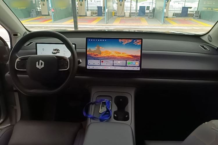 Used Leapmotor C10 2024 210 LiDAR Version Center Console