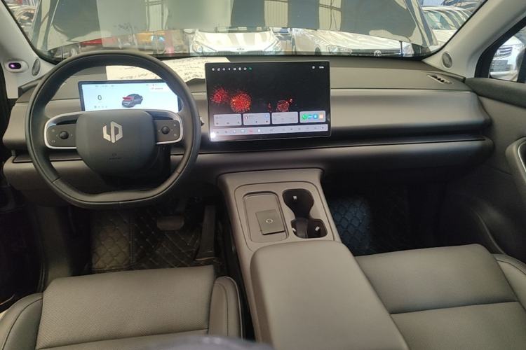 Used Leapmotor C10 2024 530 LiDAR Edition Center Console