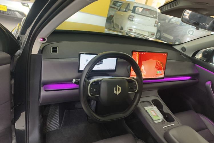 Used Leapmotor C10 2024 530 LiDAR Edition Center Console