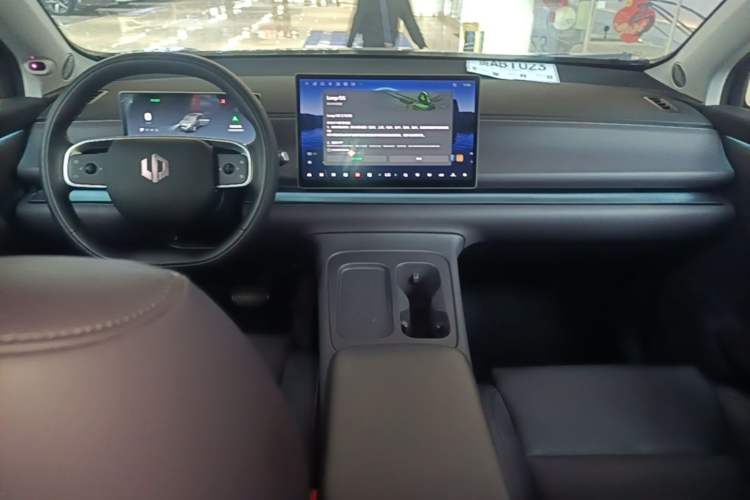 Used Leapmotor C10 2024 530 LiDAR Edition Center Console