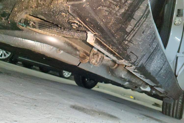 Used Leapmotor C10 2024 210 Comfort Edition Chassis Front Left