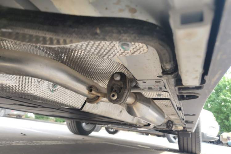 Used Leapmotor C10 2024 210 Smart Edition Chassis Front Left