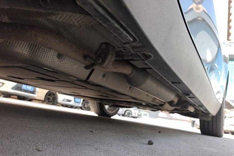 Used Leapmotor C10 2024 210 Comfort Edition Chassis Front Left