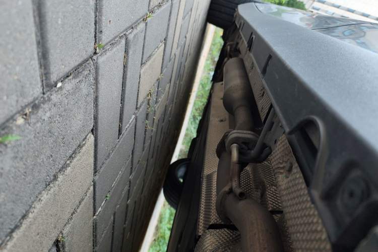 Used Leapmotor C10 2024 210 LiDAR Version Chassis Rear Left