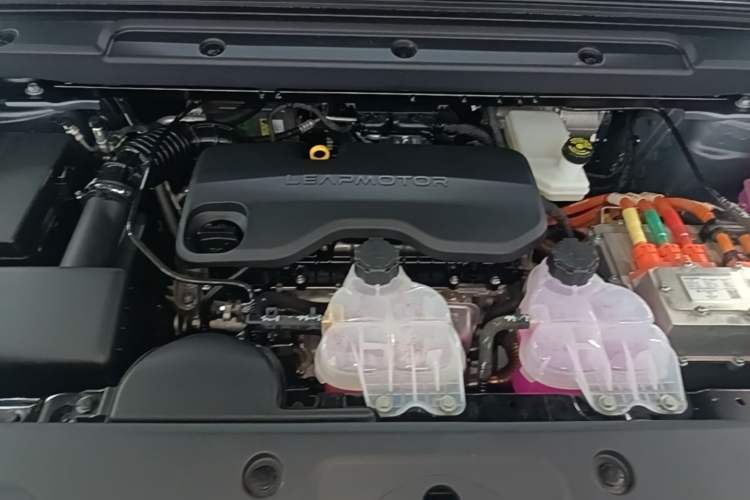 Used Leapmotor C10 2024 210 LiDAR Version Engine Bay