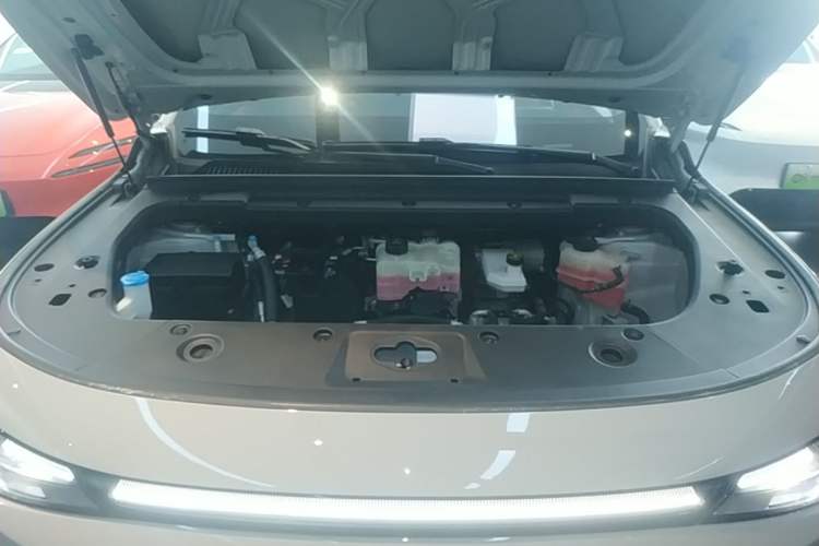 Used Leapmotor C10 2024 530 Smart Edition Engine Bay
