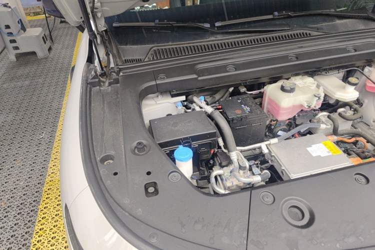 Used Leapmotor C10 2024 530 Smart Edition Engine Bay Right