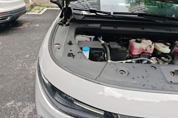 Used Leapmotor C10 2024 530 Smart Edition Engine Bay Right