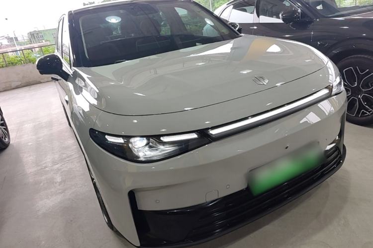 Used Leapmotor C10 2024 530 Smart Edition Front Right 45 Deg