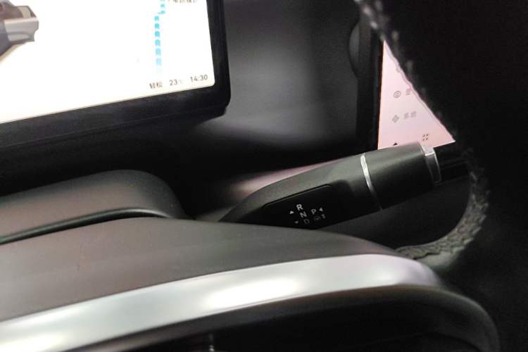 Used Leapmotor C10 2024 530 Smart Edition Gear Lever