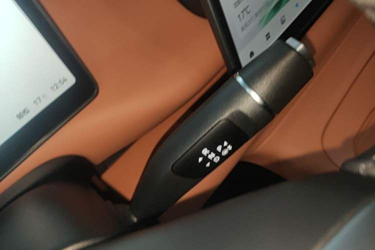 Used Leapmotor C10 2024 530 Comfort Edition Gear Lever