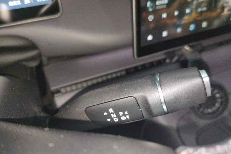 Used Leapmotor C10 2024 530 Smart Edition Gear Lever