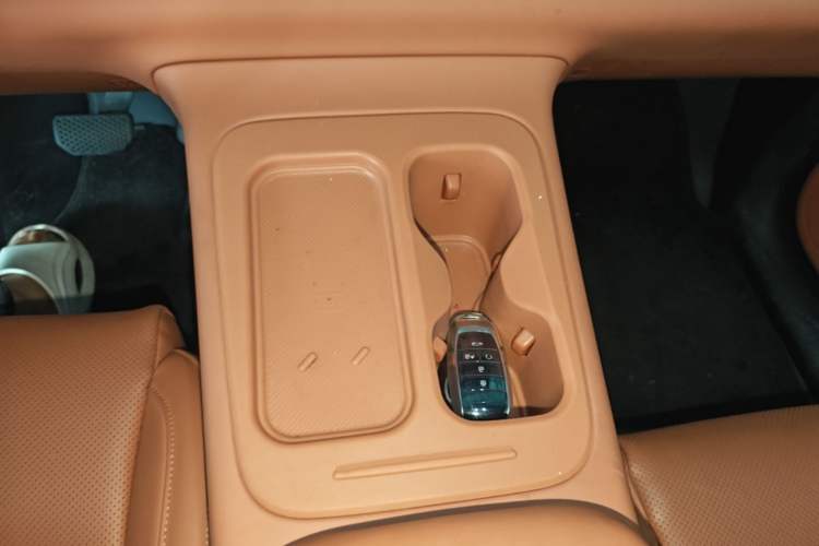 Used Leapmotor C10 2024 410 Comfort Edition Gear Lever