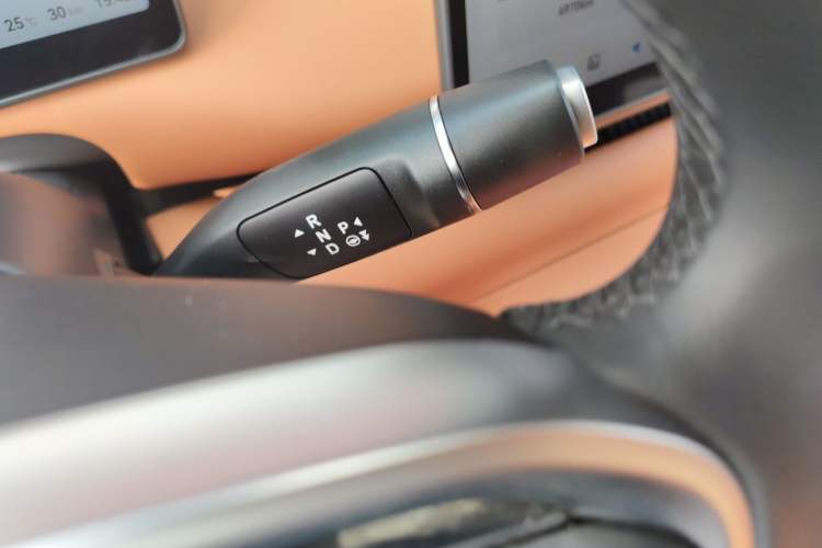 Used Leapmotor C10 2024 210 Smart Edition Gear Lever