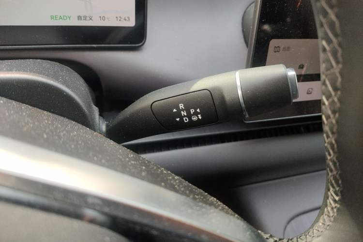 Used Leapmotor C10 2024 530 Comfort Edition Gear Lever