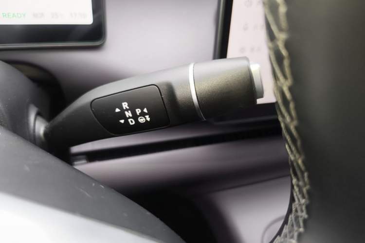 Used Leapmotor C10 2024 530 LiDAR Edition Gear Lever